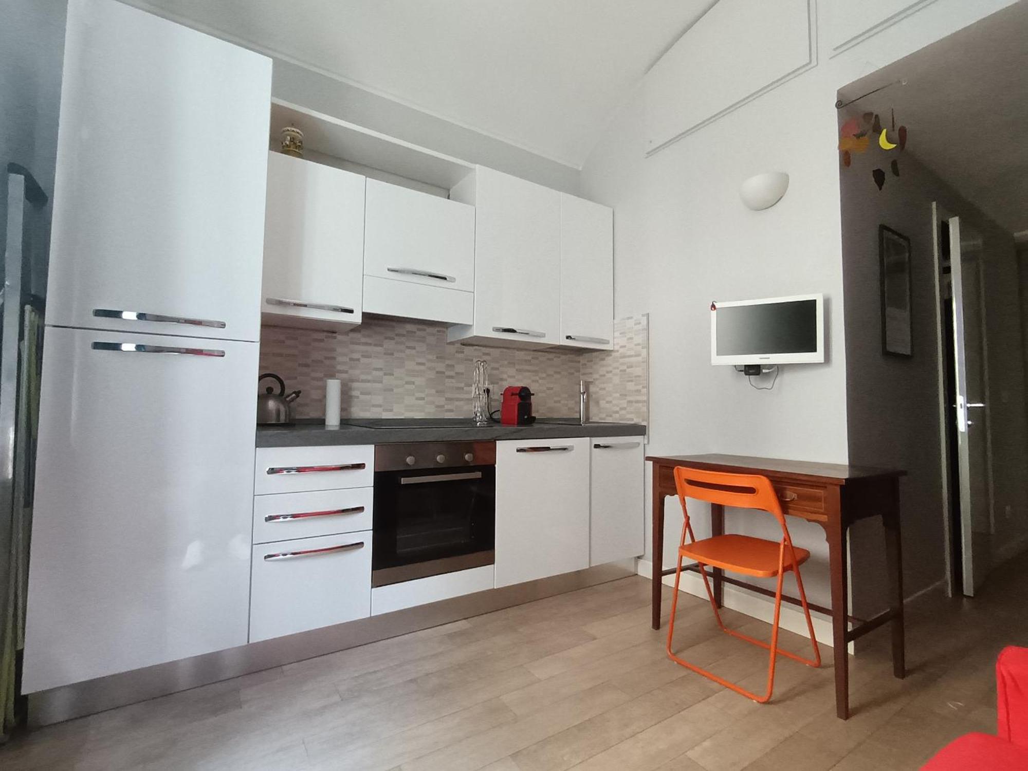Centralissimo Grazioso Monolocale Torino Dış mekan fotoğraf